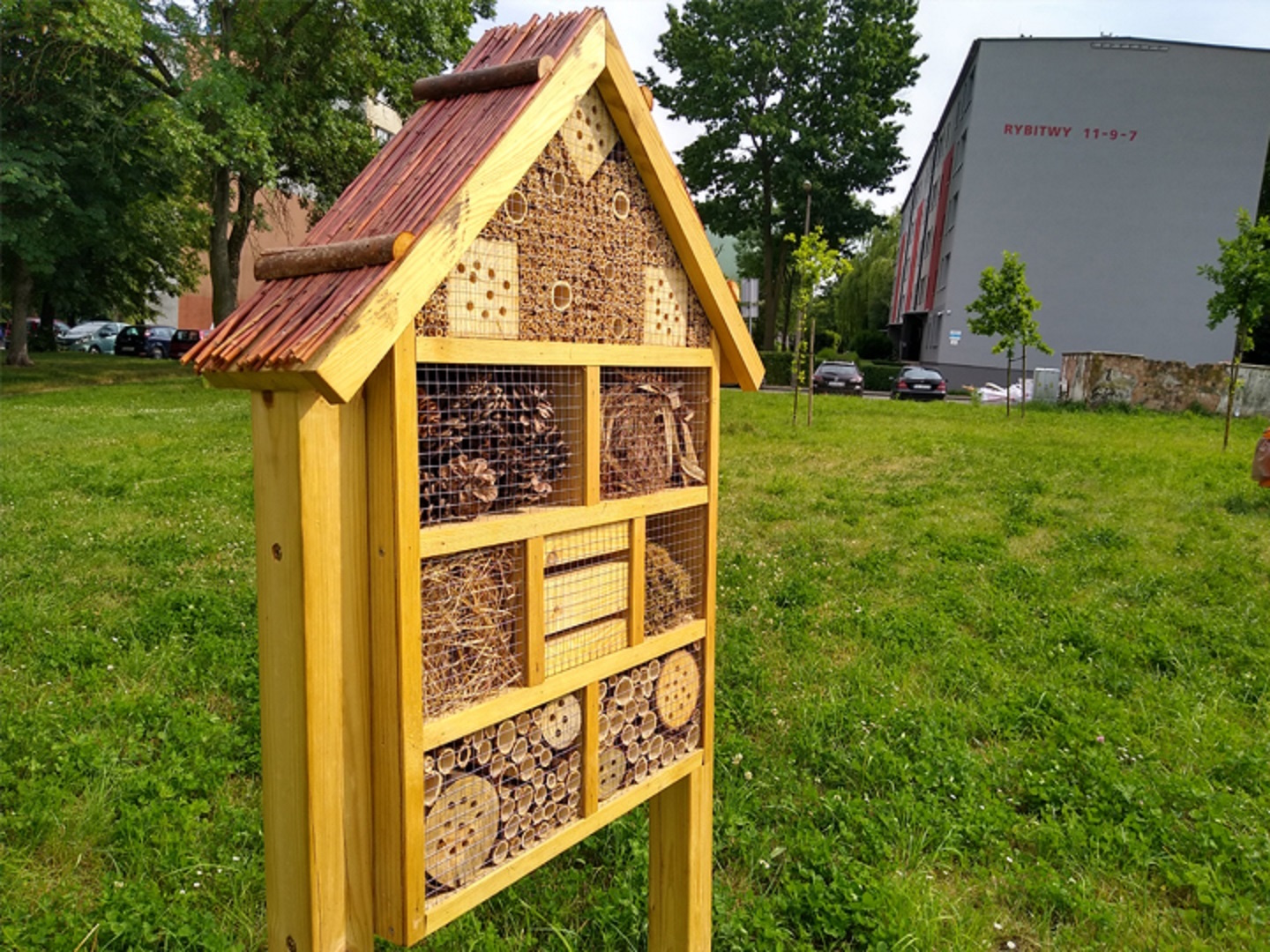 Domek dla owadów na Sikorniku. Zrealizowano dzięki GBO. Fot. M.Foltyn/UM Gliwice domek dla owadów