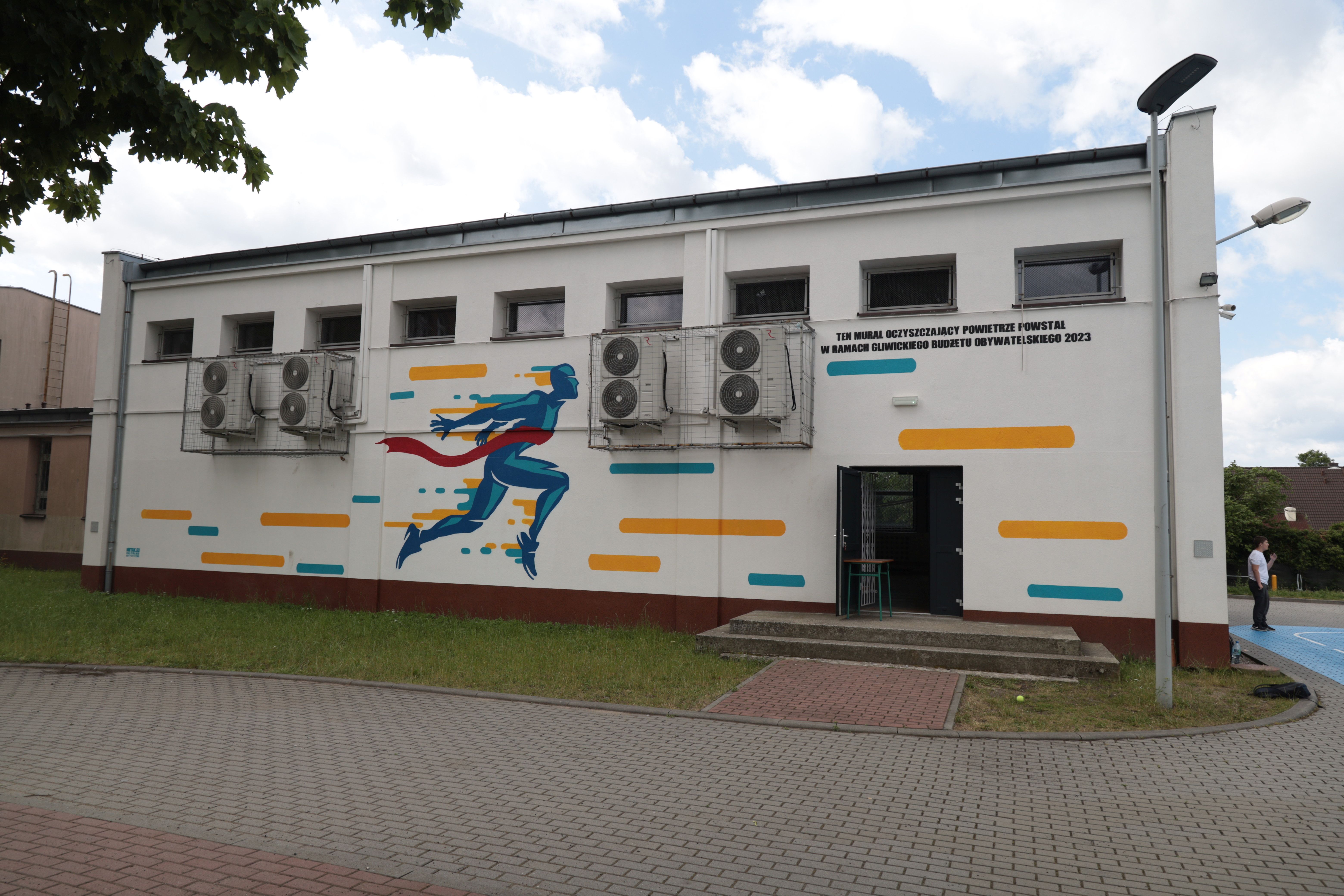 Sala gimnastyczna przy ZSP nr 11