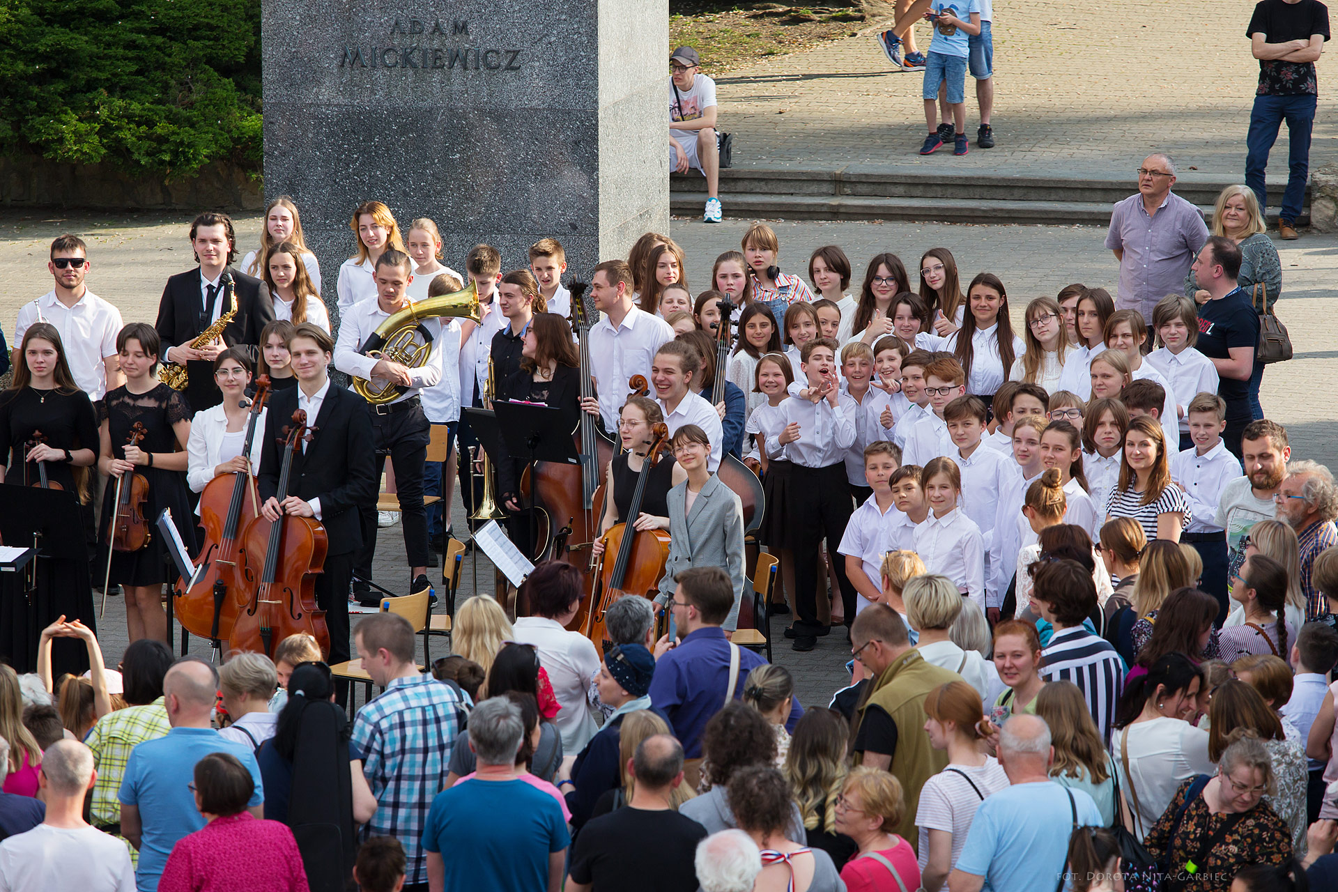 Koncert uczniów PSM w Parku Mickiewicza