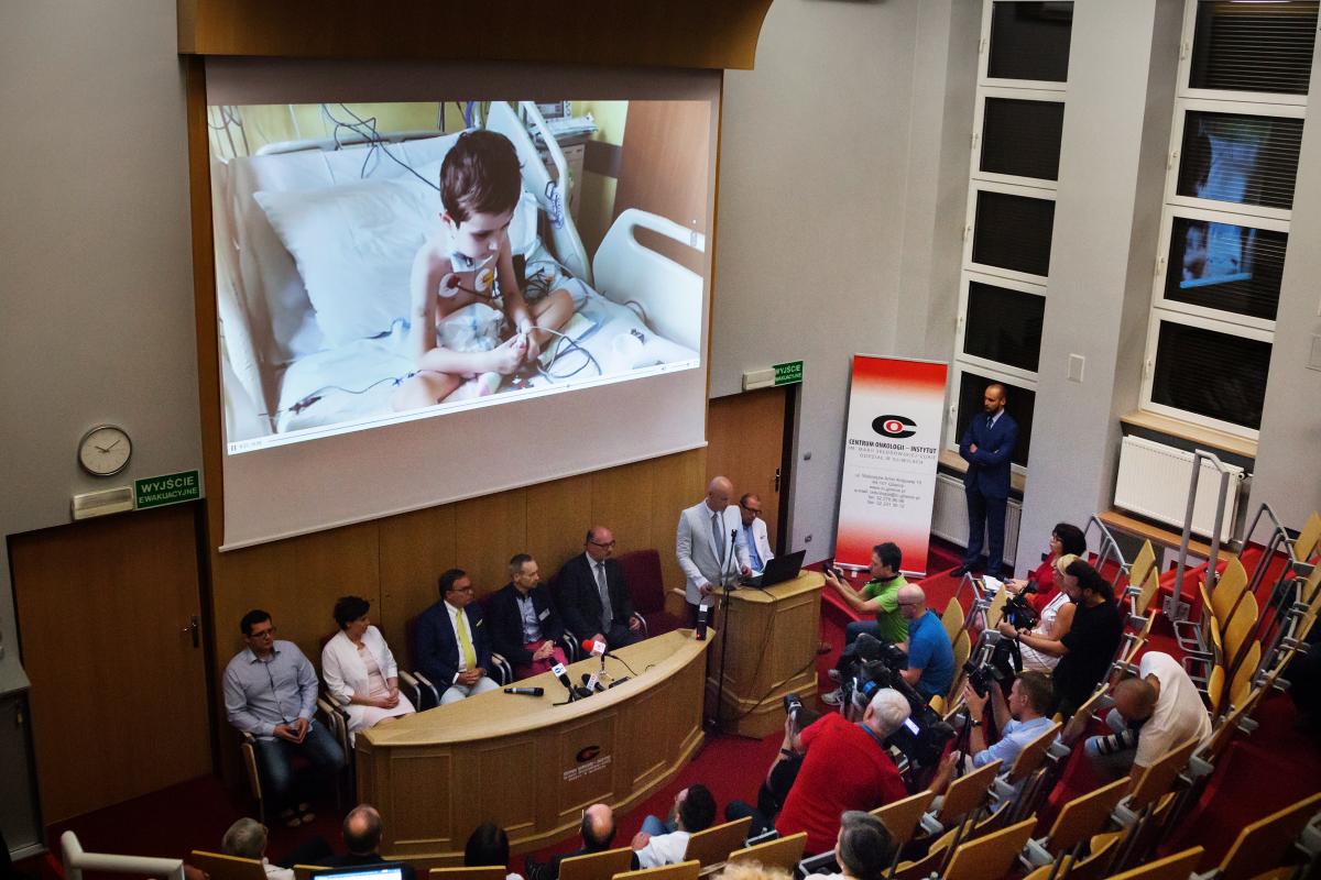 konferencja prasowa po przeszczepie w Instytucie Onkologii.