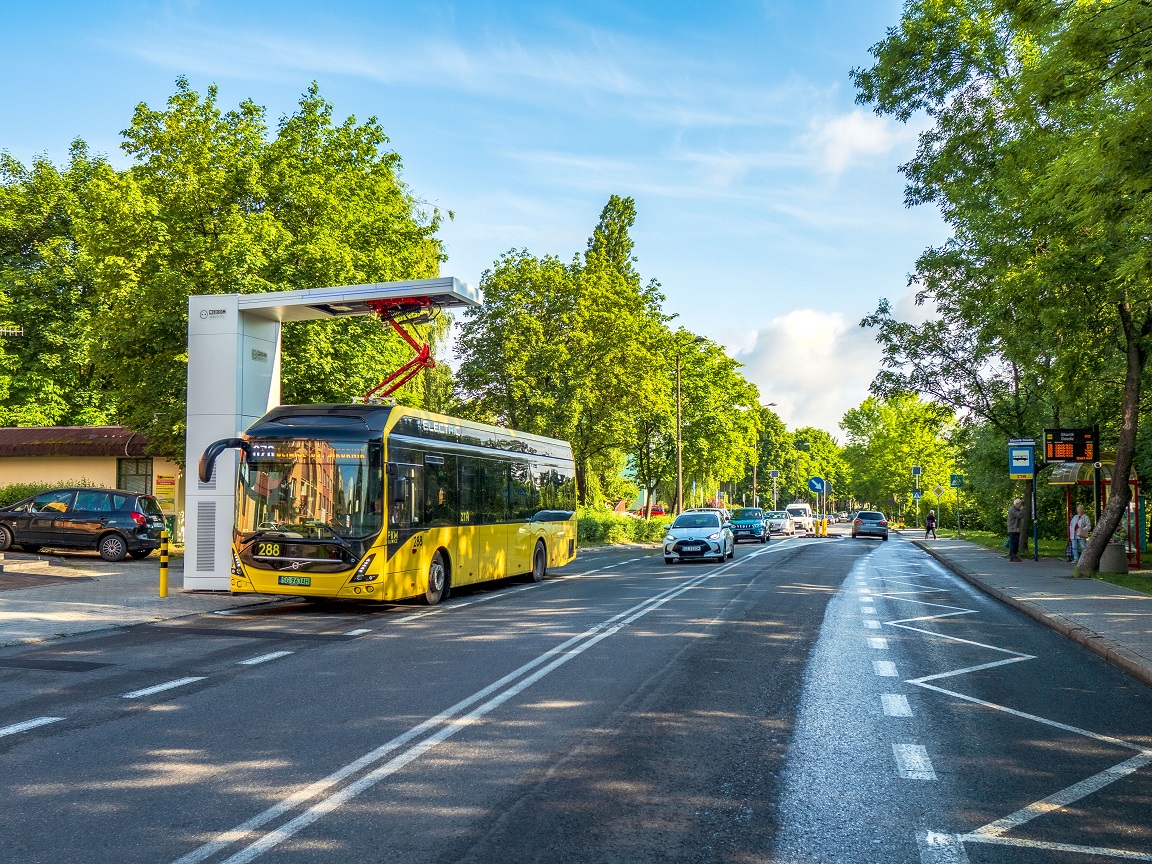 autobus elektryczny