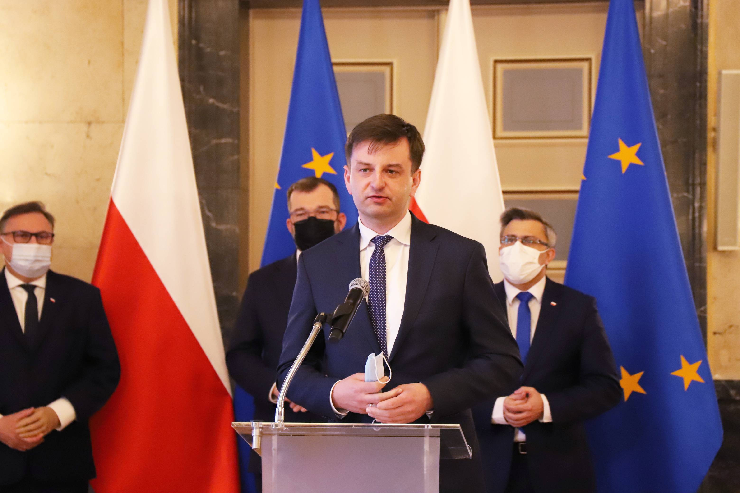 Przemawiający wiceprezydent Gliwic Mariusz Śpiewok