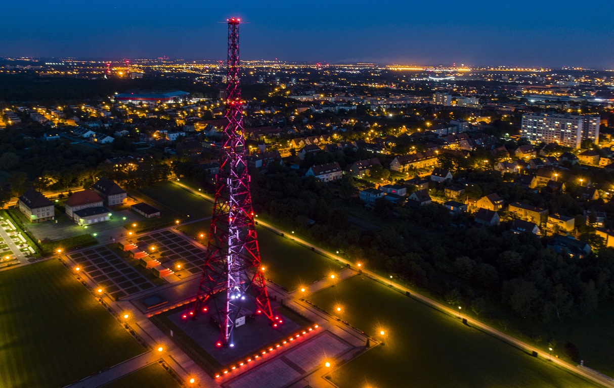 Radiostacja podświetlona na różowo