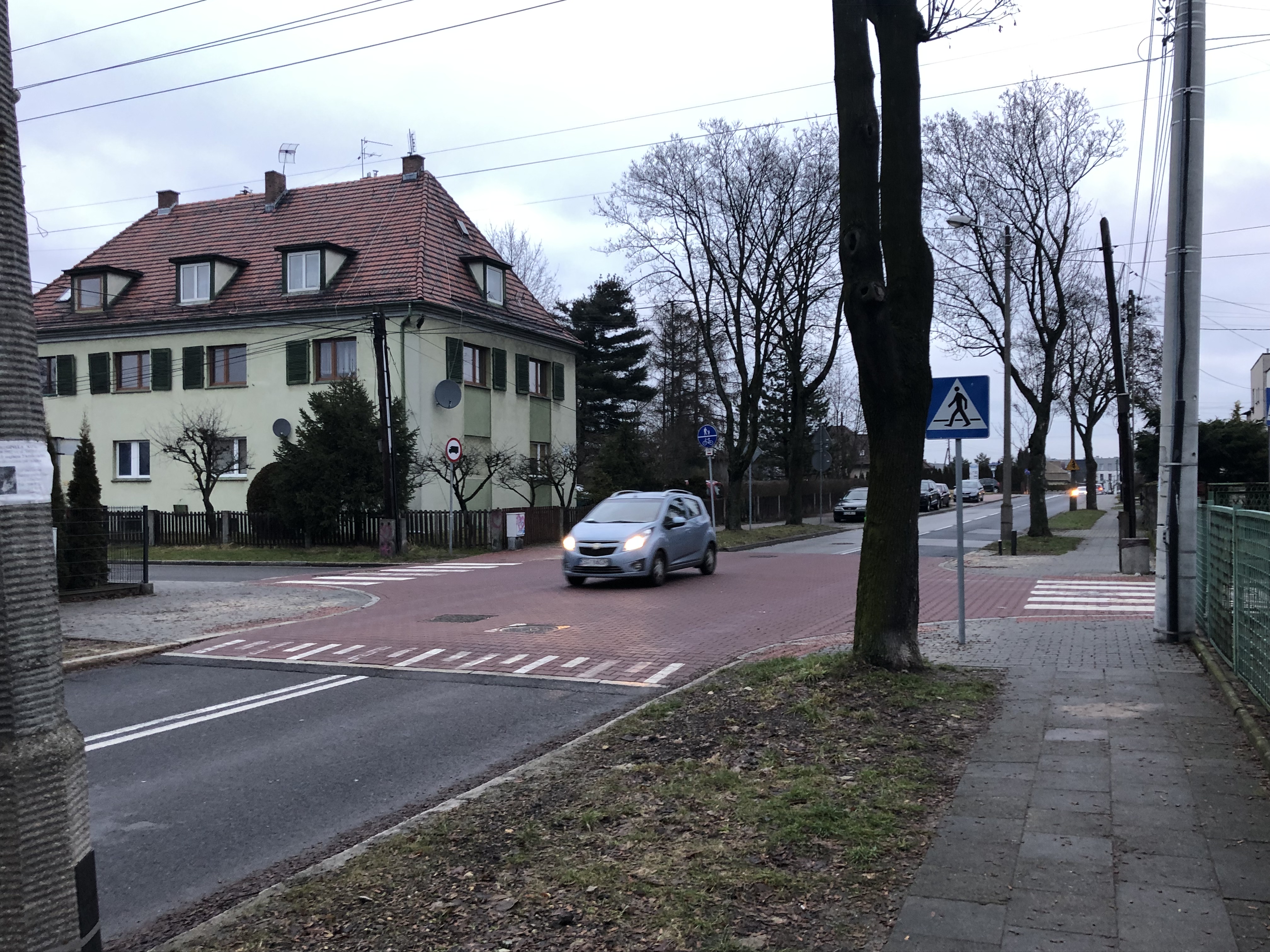 Na drogach. Bezpieczeństwo jest najważniejsze