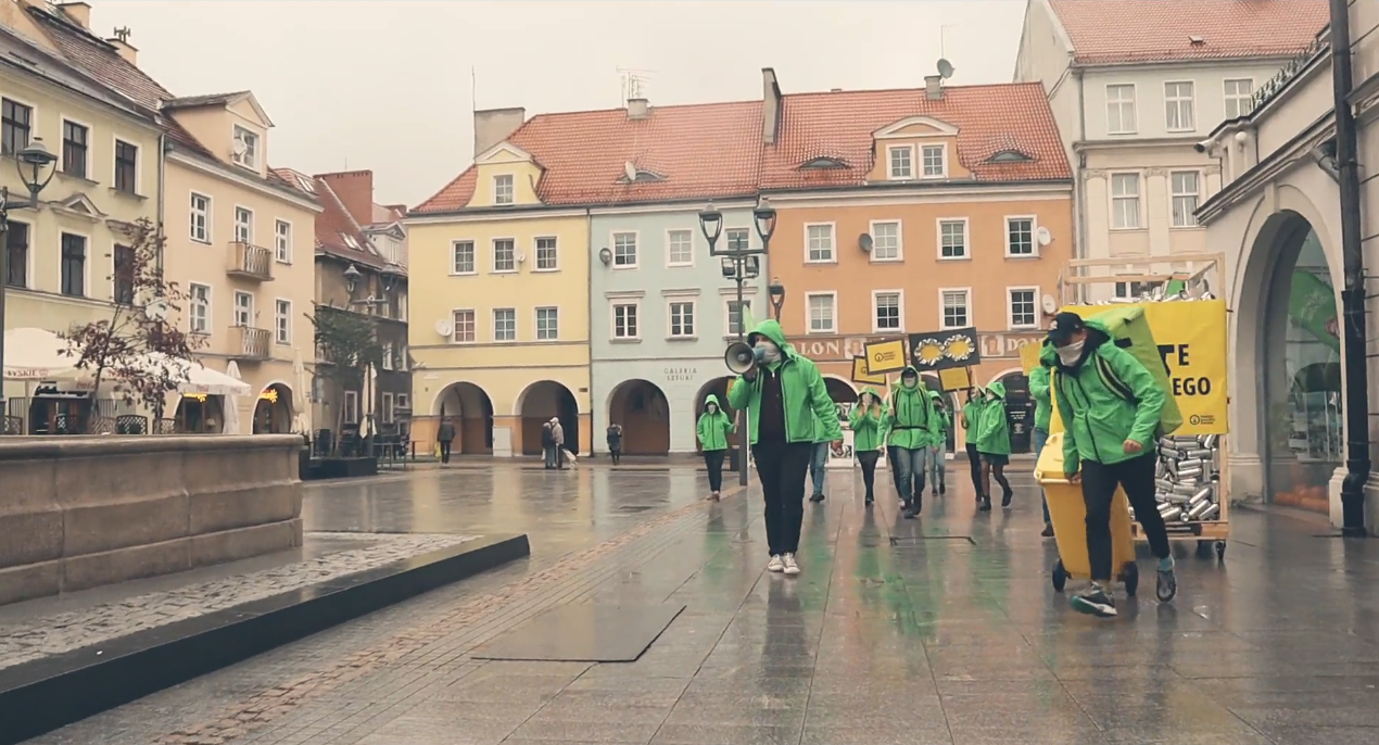 Happening przypomniał gliwiczanom o segregacji odpadów