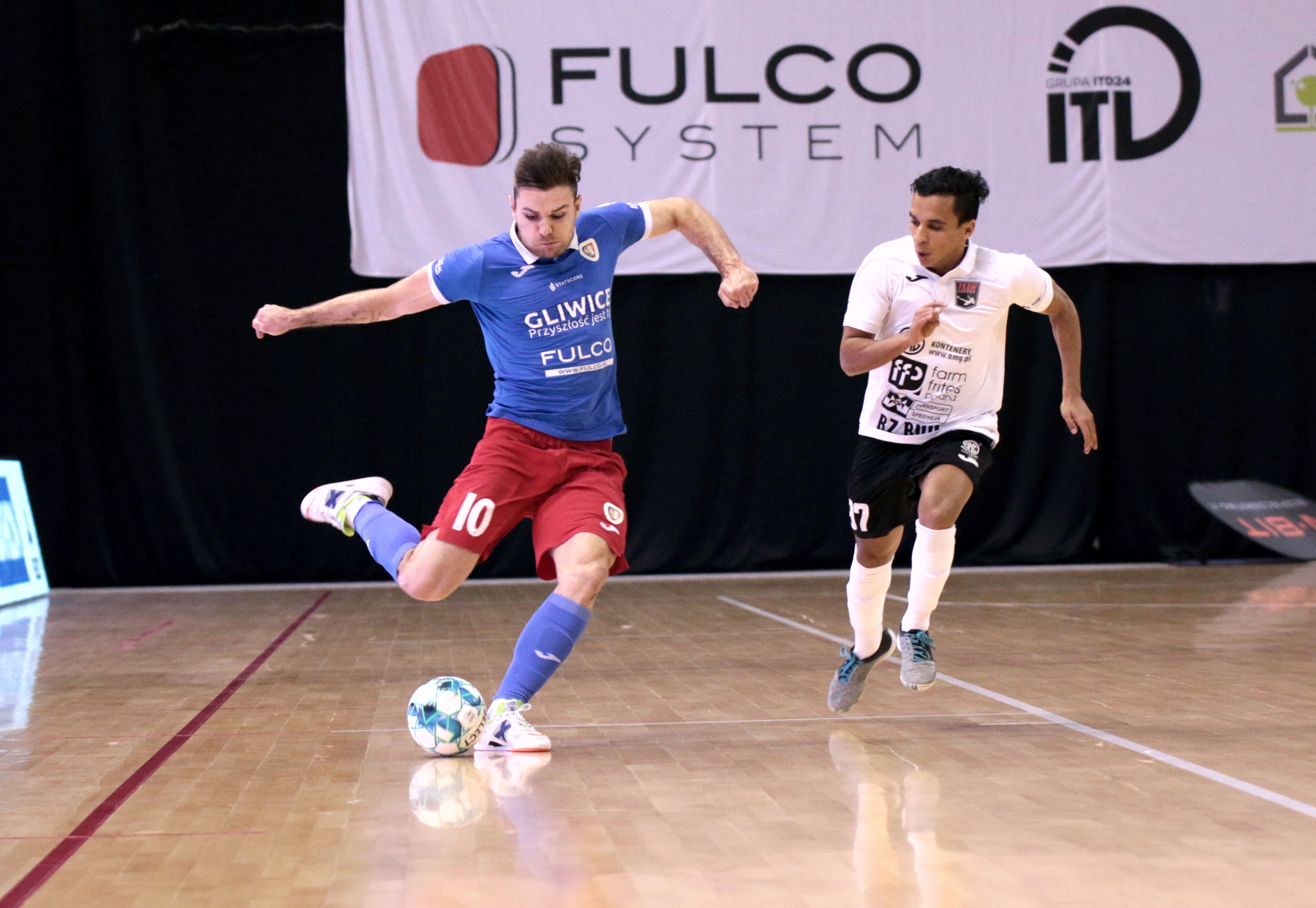 Futsalowy Piast samodzielnym liderem