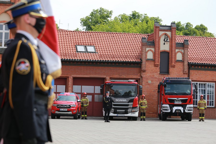 Spokojnej służby, szczęśliwych powrotów z akcji!