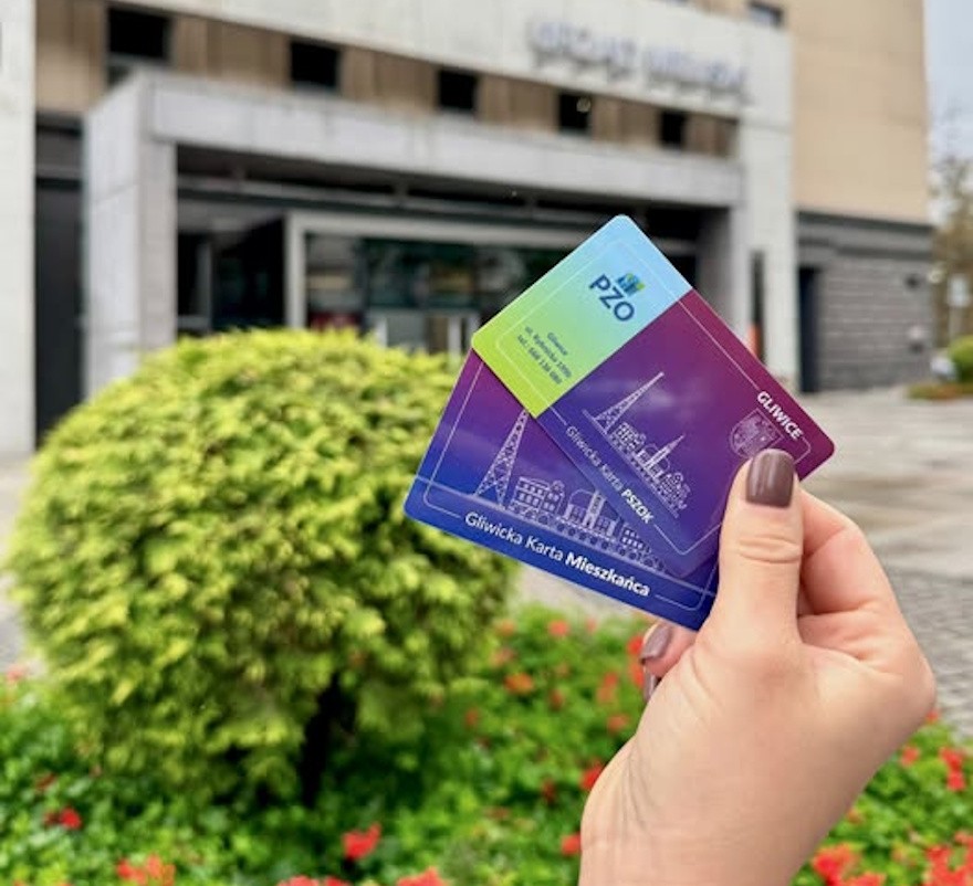 Od stycznia przepustką do ich szybkiego i sprawnego oddania jest gliwicka karta PSZOK z kodem QR, wydawana w Wydziale Usług Komunalnych Urzędu Miejskiego oraz na miejscu, w samym punkcie przy ul. Rybnickiej. Do tej pory rozdysponowano już ok. 53 tys. takich „wejściówek”