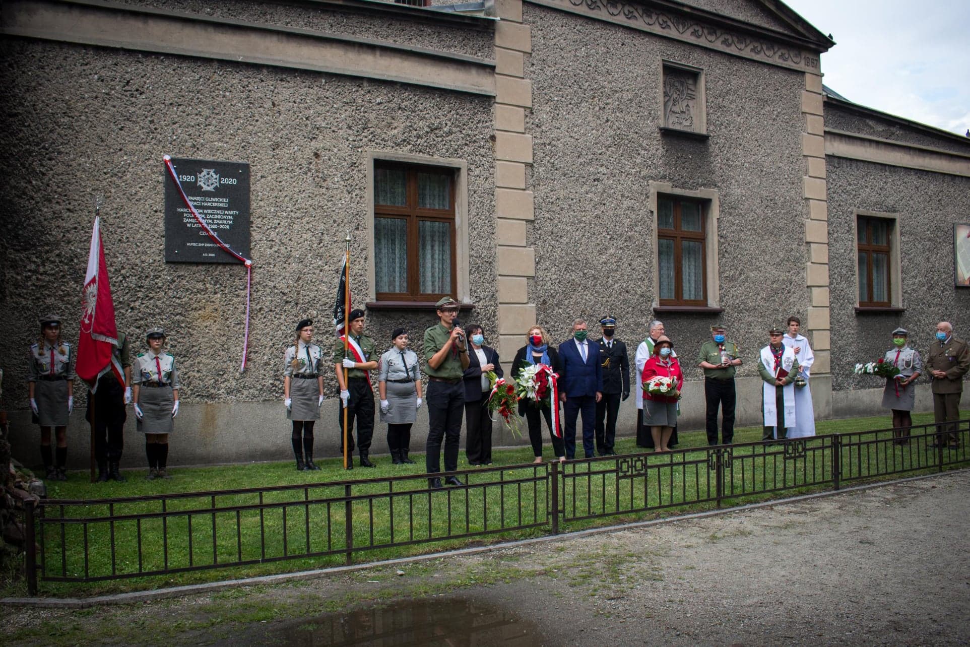 Harcerze odsłonili tablicę pamiątkową