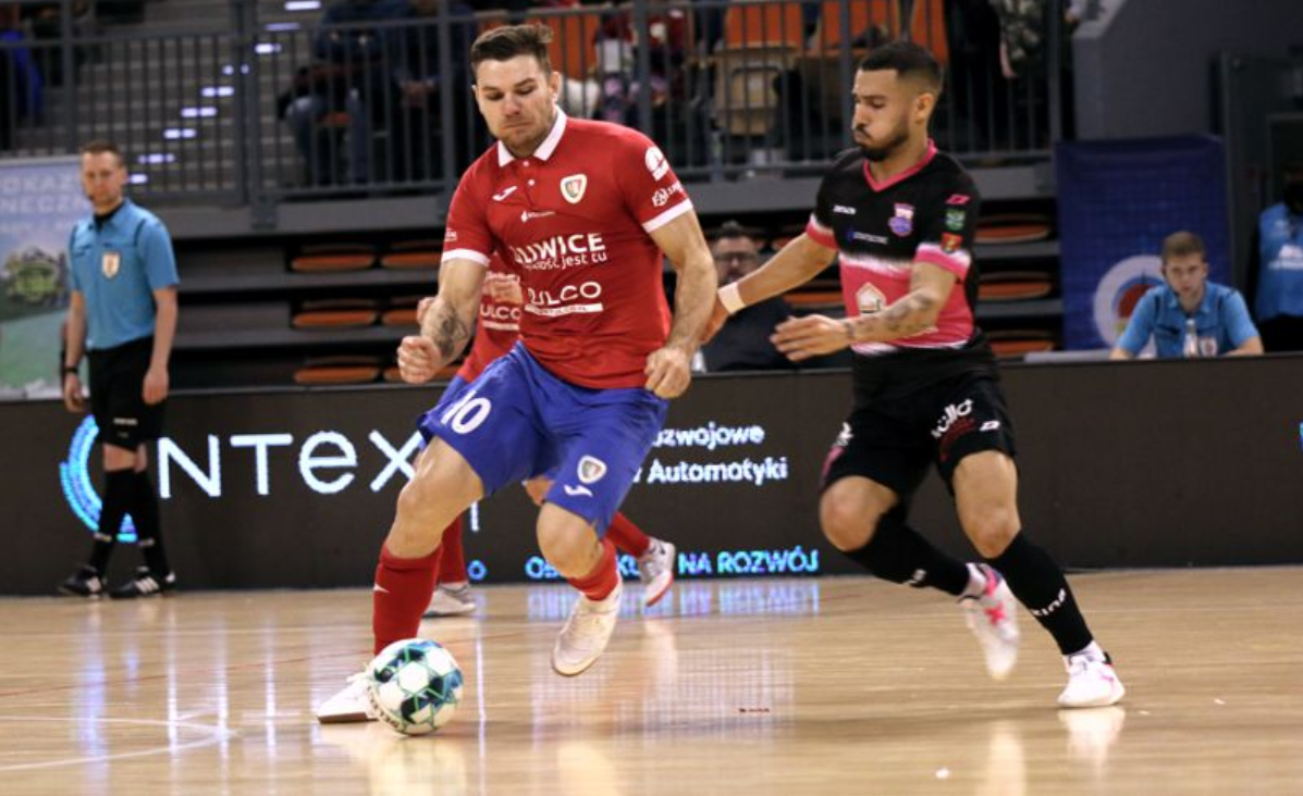 Śmiałkowski w kadrze na futsalowe Euro!