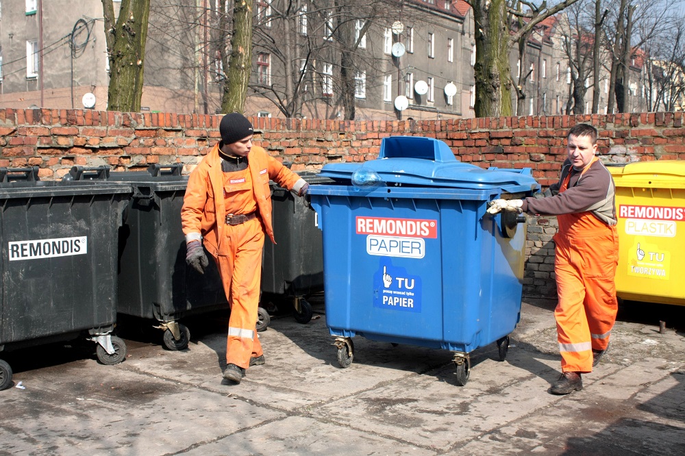 Zmiana godzin odbioru odpadów